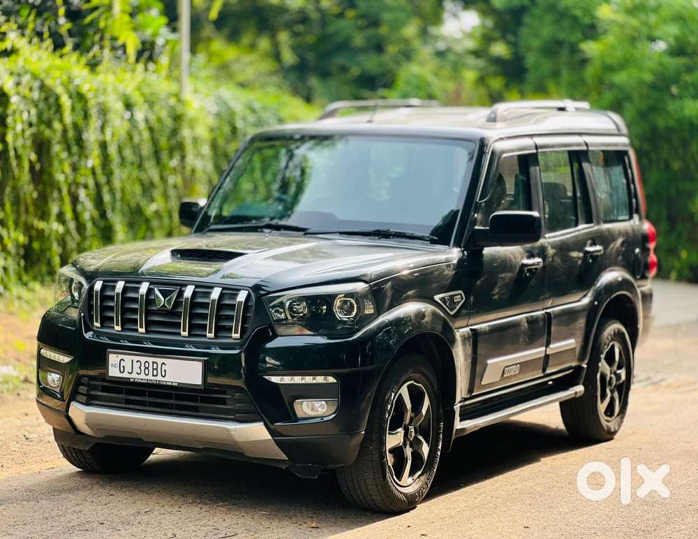 Mahindra Scorpio Classic 2.2 S 11 Mt 7 Str, 2024, Diesel