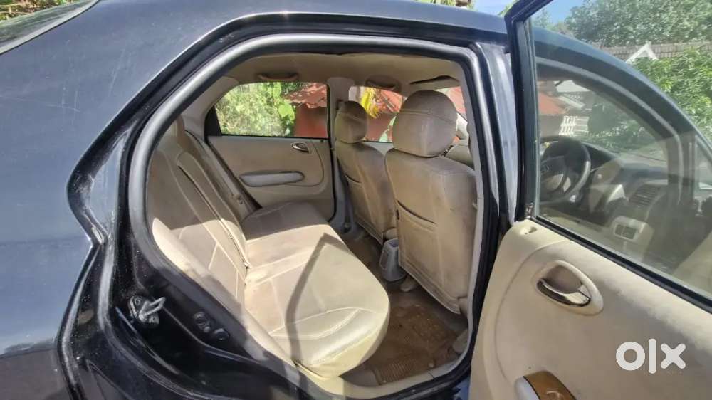 Honda City Zx Petrol 2004