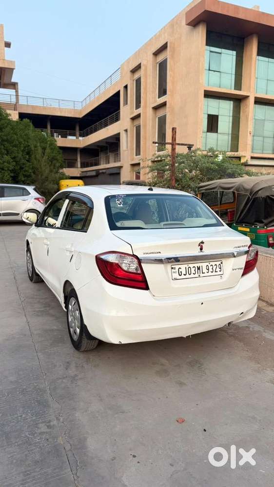 Honda Amaze 2017 Cng & Hybrids Well Maintained