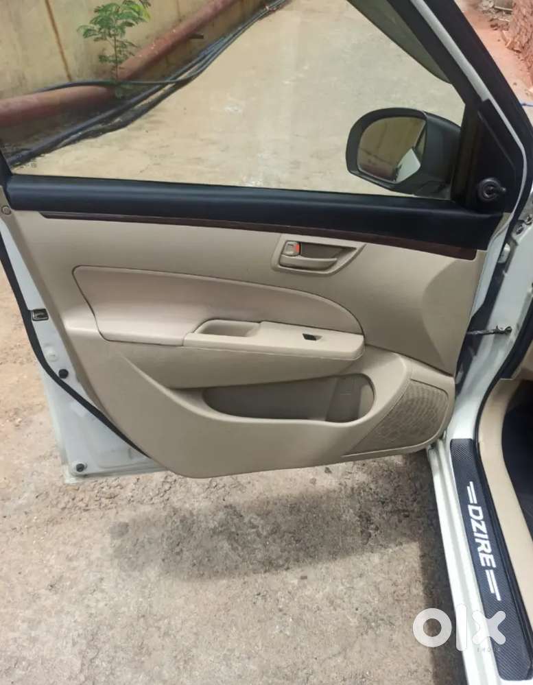 Maruti Suzuki Dzire 2017