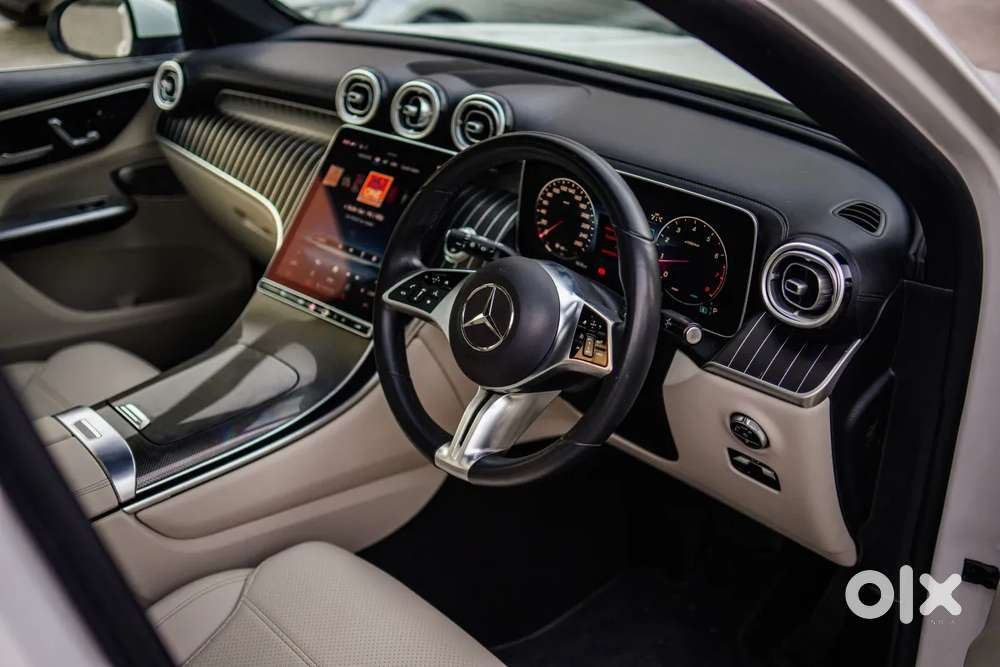 Mercedes-benz Glc, 2023, Petrol