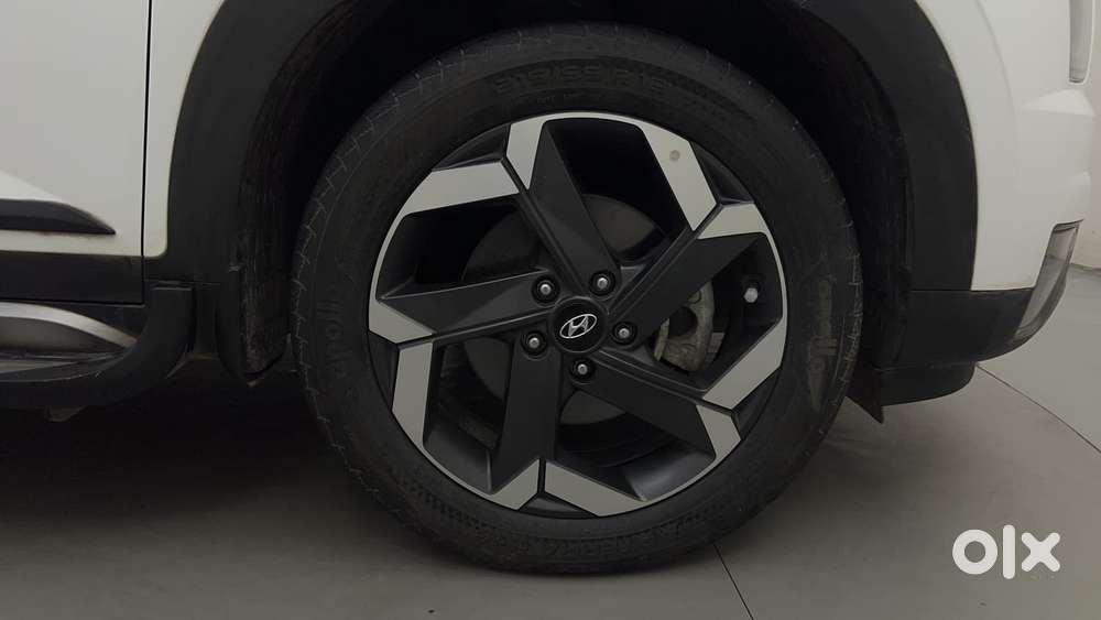 Hyundai Alcazar Platinum, 2022, Petrol