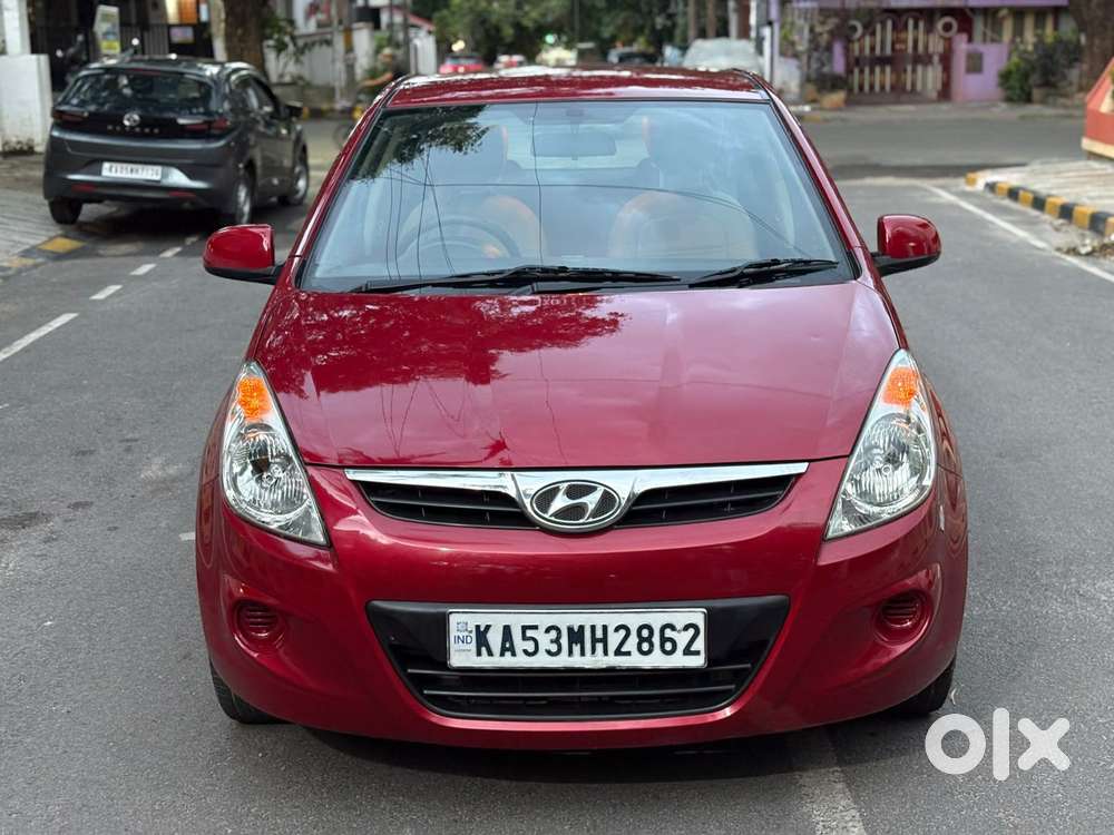 Hyundai I20 Magna 1.2 Mt, 2010, Petrol
