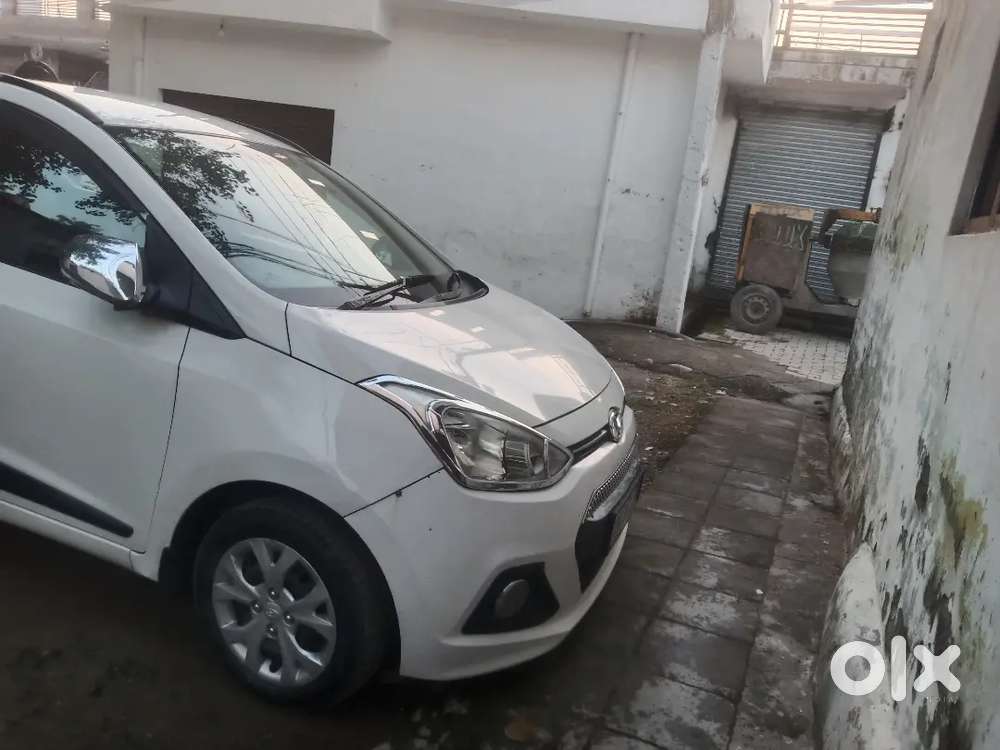 Hyundai Grand I10 Sportz 2016