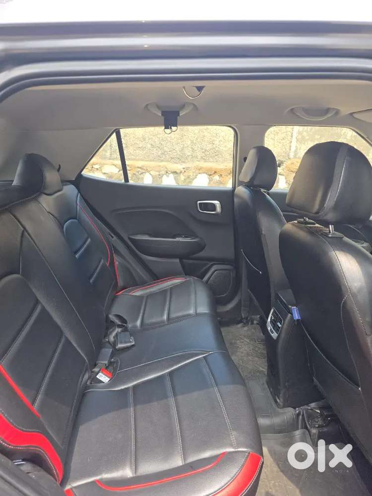 Hyundai Venue 2021 Petrol Good Condition