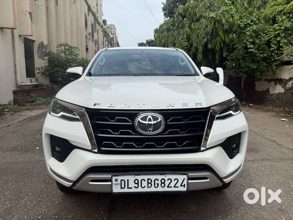 Toyota Fortuner 4x2 Mt 2.7 Petrol, 2024, Petrol