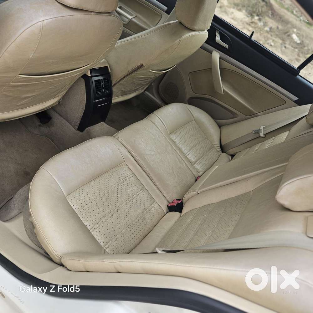 Skoda Laura 2.0 Elegance Tdi Cr, 2010, Diesel