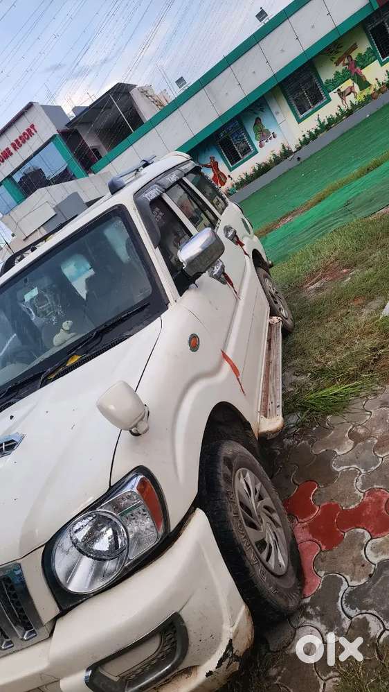 Mahindra Scorpio 2013