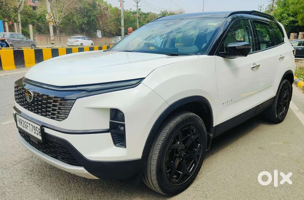 Tata Safari Accomplished Dual Tone At, 2025, Diesel