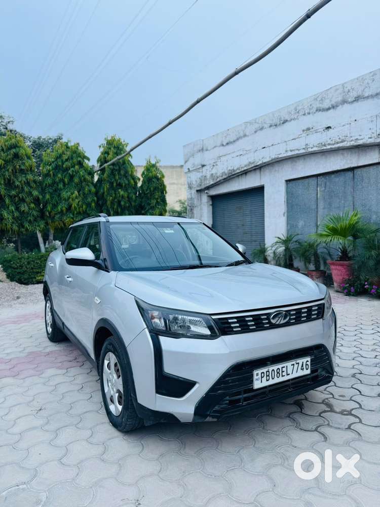 Mahindra Xuv300 W6, 2019, Petrol