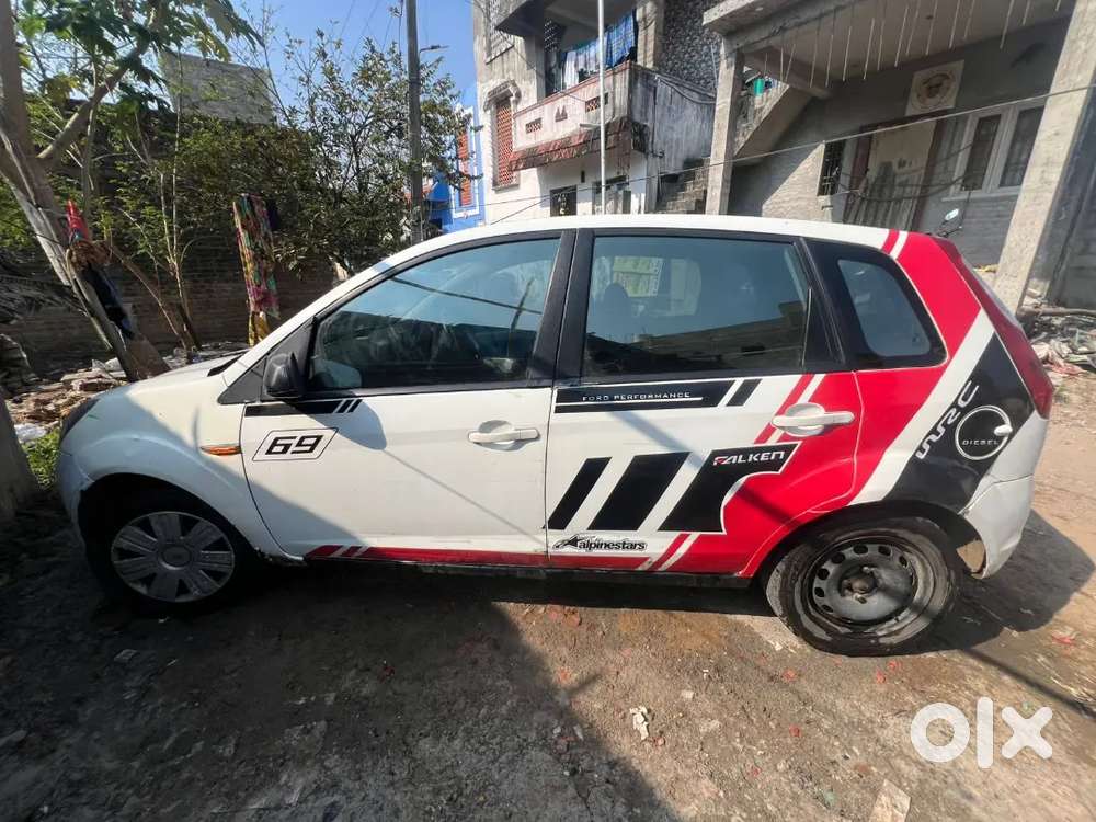 Ford Figo 2011 Diesel 100734 Km Driven
