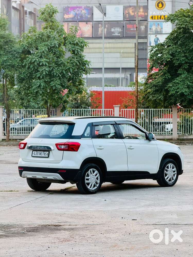 Maruti Suzuki Vitara Brezza 1.5 Vxi, 2021, Cng & Hybrids