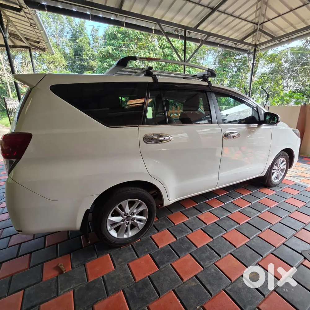 Toyota Innova Crysta 2019 Variant