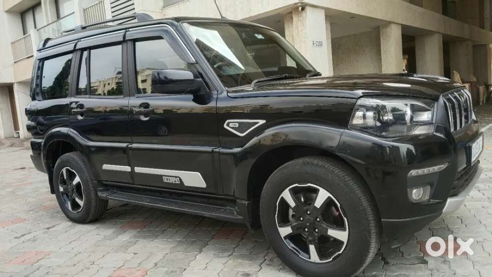 Mahindra Scorpio Classic, 2025, Diesel