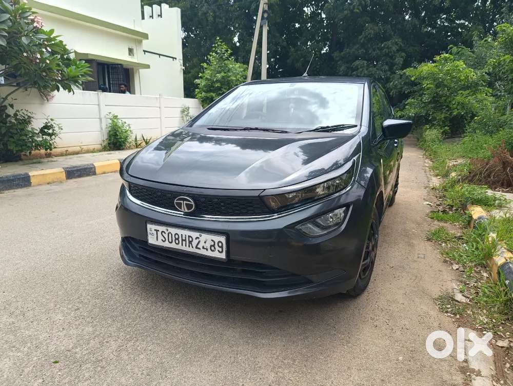 Tata Altroz Petrol 2021