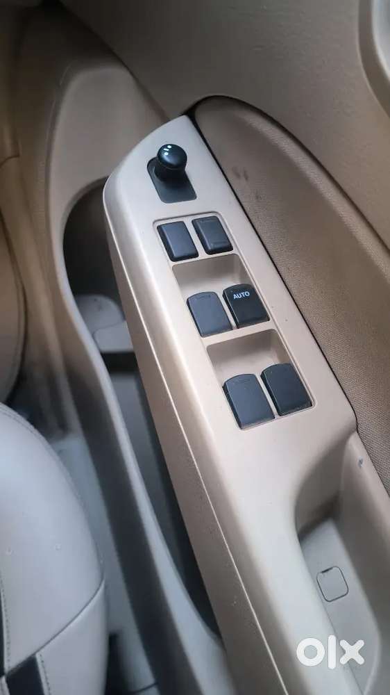 Maruti Suzuki Dzire 2014