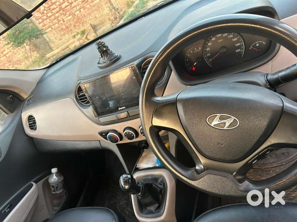 Hyundai Xcent 2016 Diesel Well Maintained