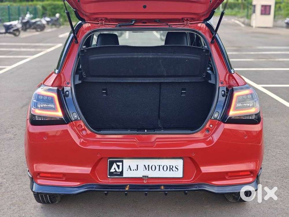Maruti Suzuki Swift Zxi Plus Amt Dual Tone, 2025, Petrol