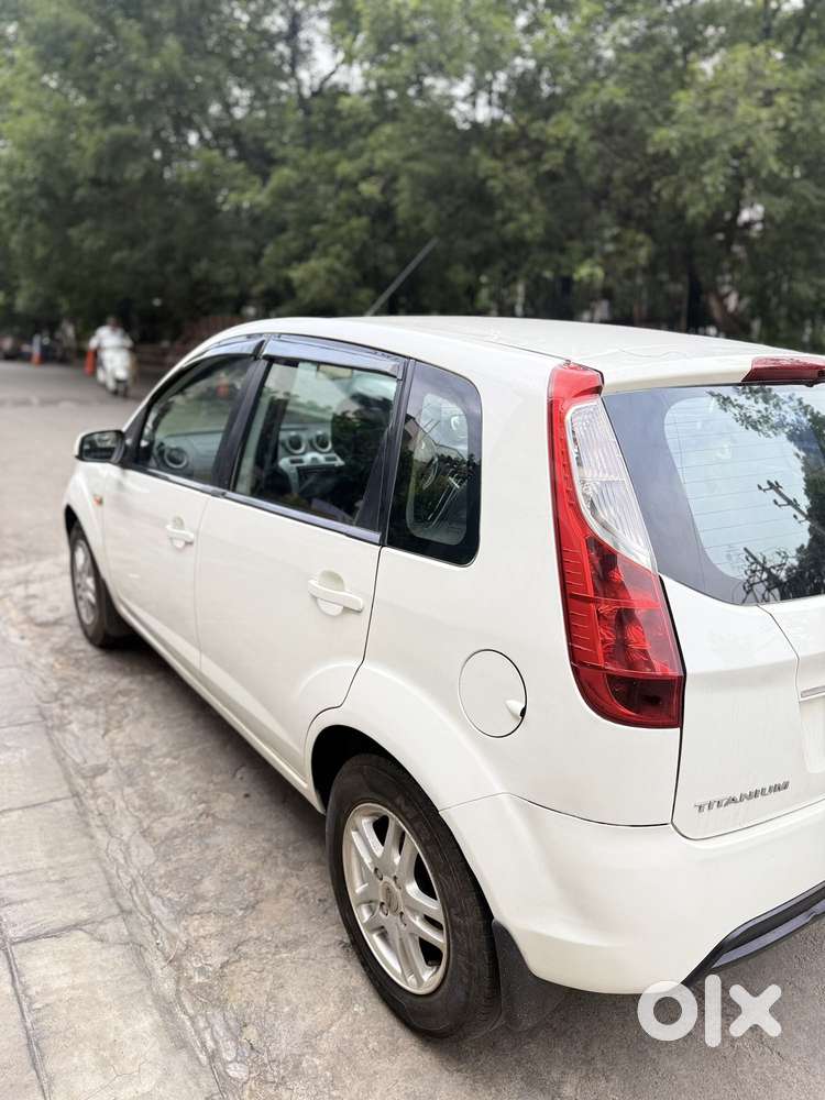 Ford Figo Diesel Titanium, 2011, Diesel