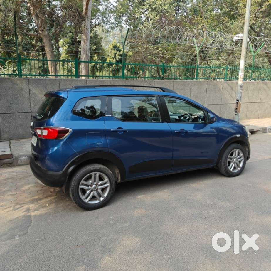 Renault Triber Rxz, 2021, Petrol