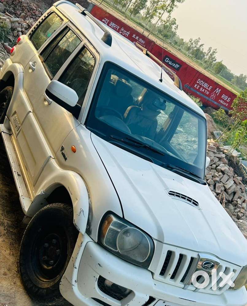 Scorpio White Colour ( Model 2012)