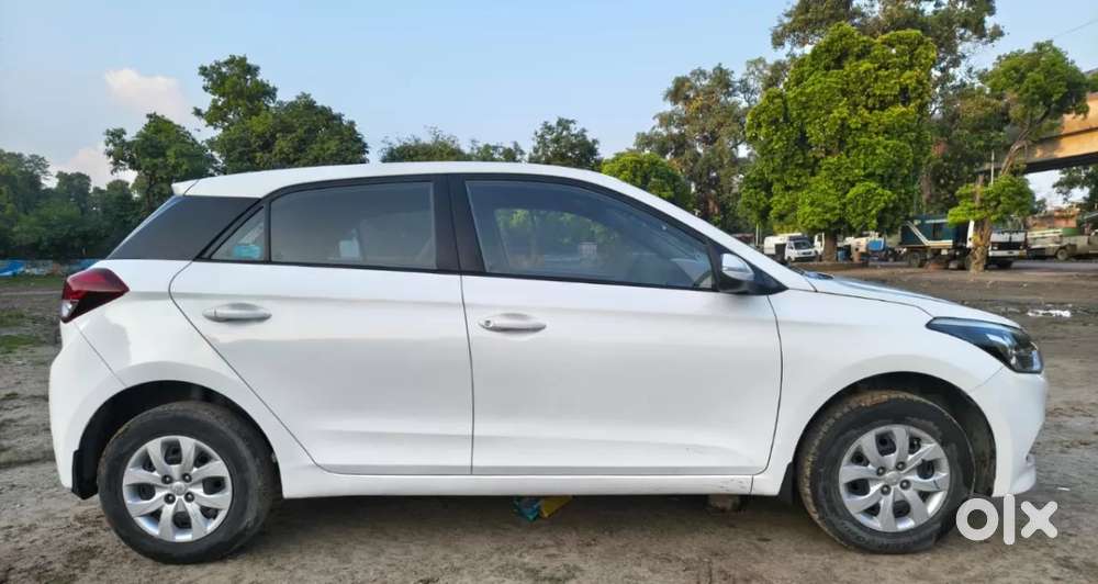 Hyundai Elite I20 [ ] 1.2 Sportz, 2018, Petrol