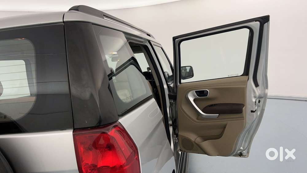 Mahindra Tuv 300 T8, 2016, Diesel