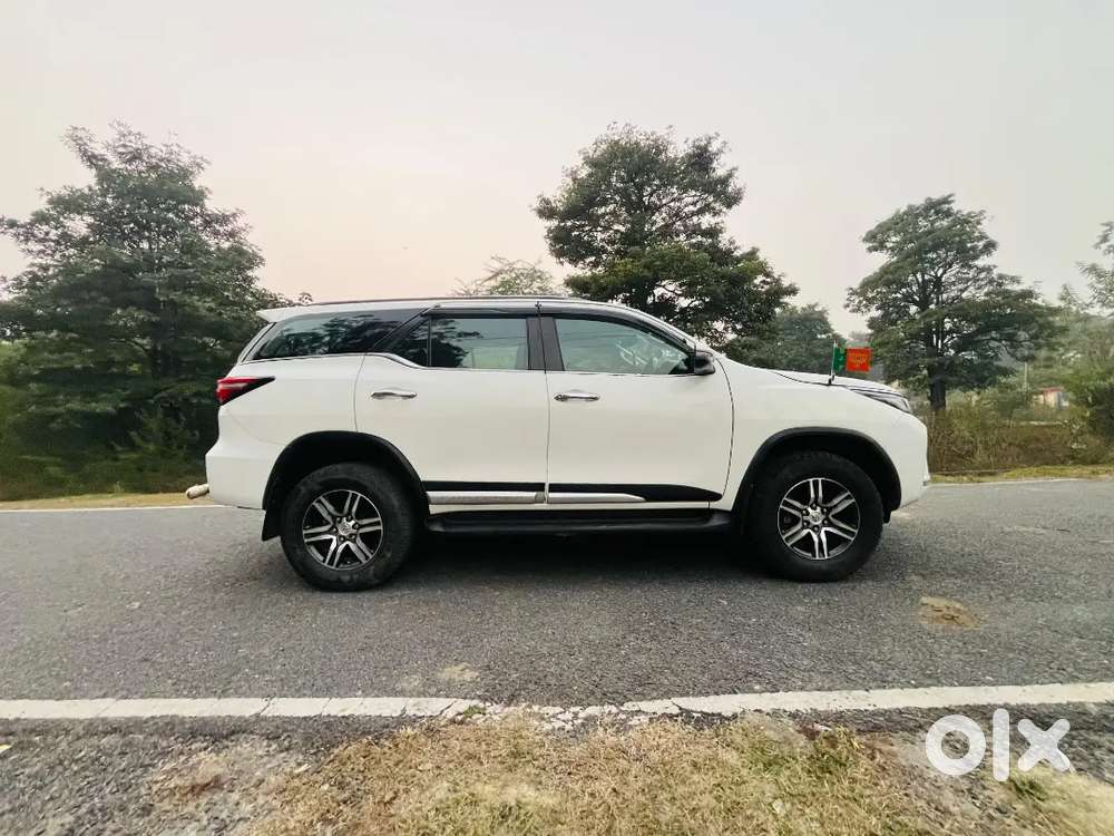 Toyota Fortuner 2.8 2021