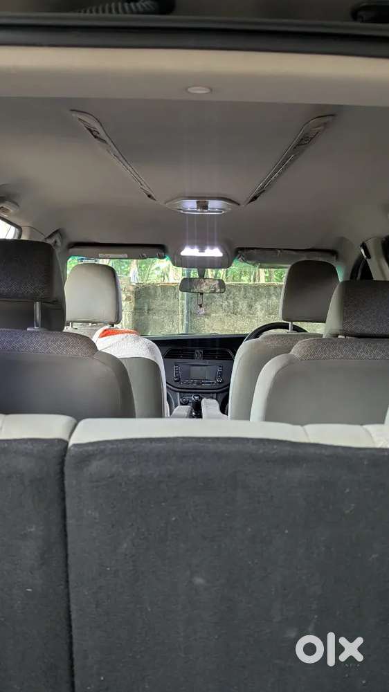 Mahindra Marazzo Well Maintained