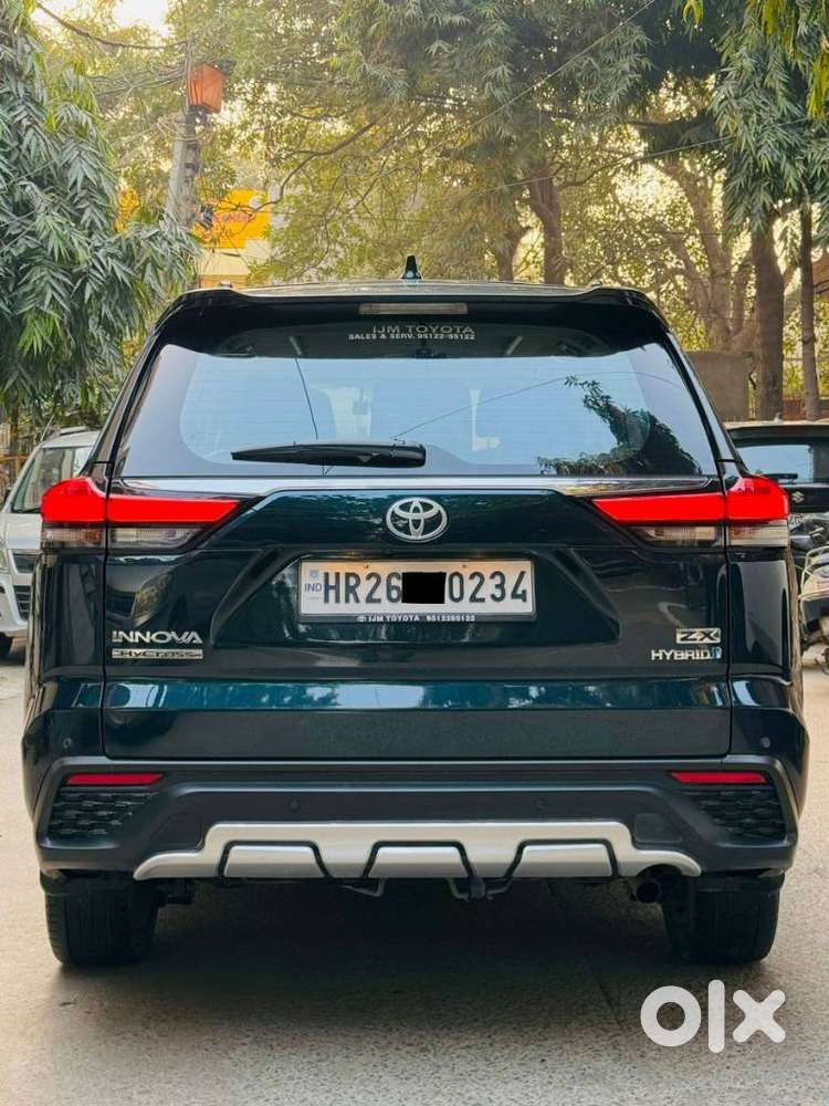 Toyota Innova Hycross 2.0 Zx (o) Hybrid 7 Str, 2024, Cng & Hybrids