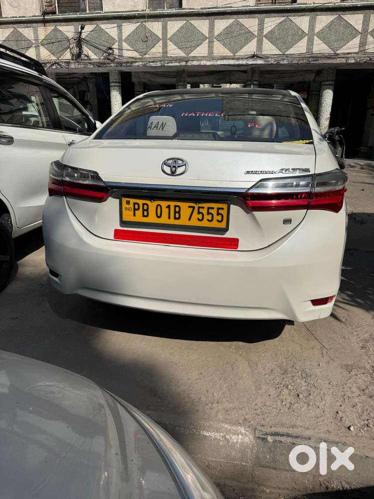Toyota Corolla Altis 1.8 J, 2018, Petrol