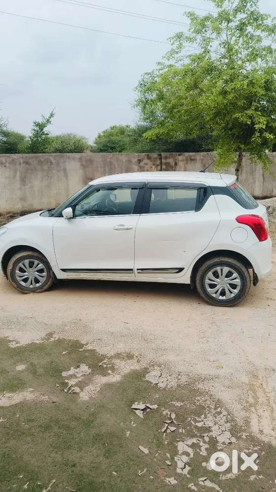 Maruti Suzuki Swift Vxi 2019