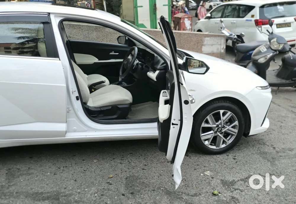 Hyundai Verna 1.5 Sx (o) Vtvt Ivt, 2024, Petrol