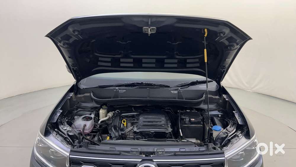 Volkswagen Taigun Topline 1.0 Tsi At (electric Seats), 2022, Petrol