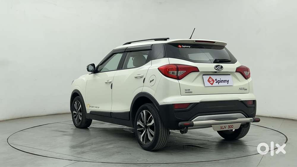 Mahindra Xuv300 W8 (o) 1.5 Diesel Amt, 2020, Diesel