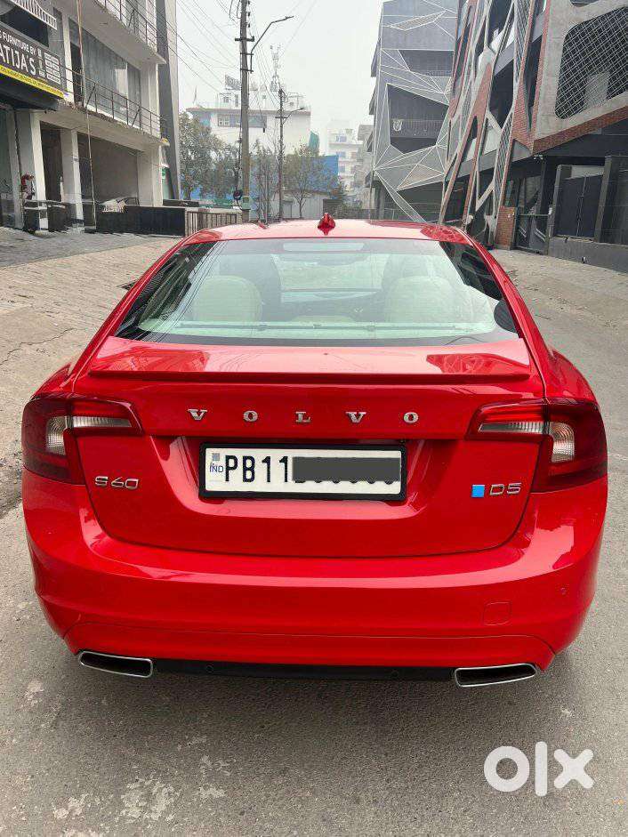 Volvo S60 D5 Inscription, 2016, Diesel