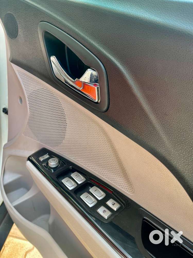 Mahindra Xuv300 W8 Petrol Manual – Excellent Condition