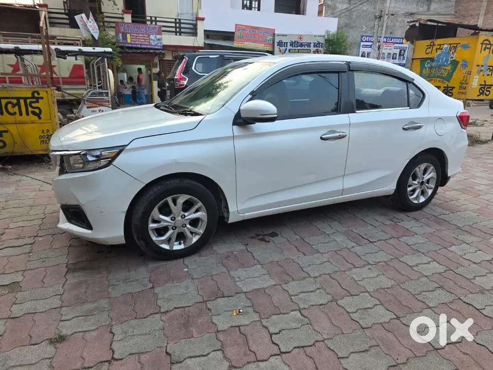 Honda Amaze Diesel 2018( High Milage * All Top Model Features)