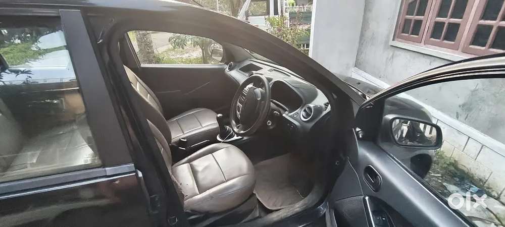 Ford Figo 1.2 Petrol 2011