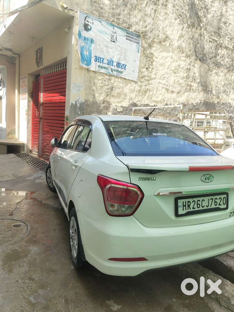 Hyundai Xcent Cng & Hybrids Well Maintained