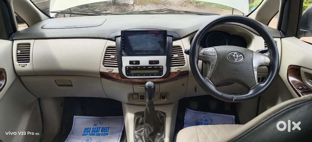 Toyota Innova 2.5 V 7 Str, 2014, Diesel