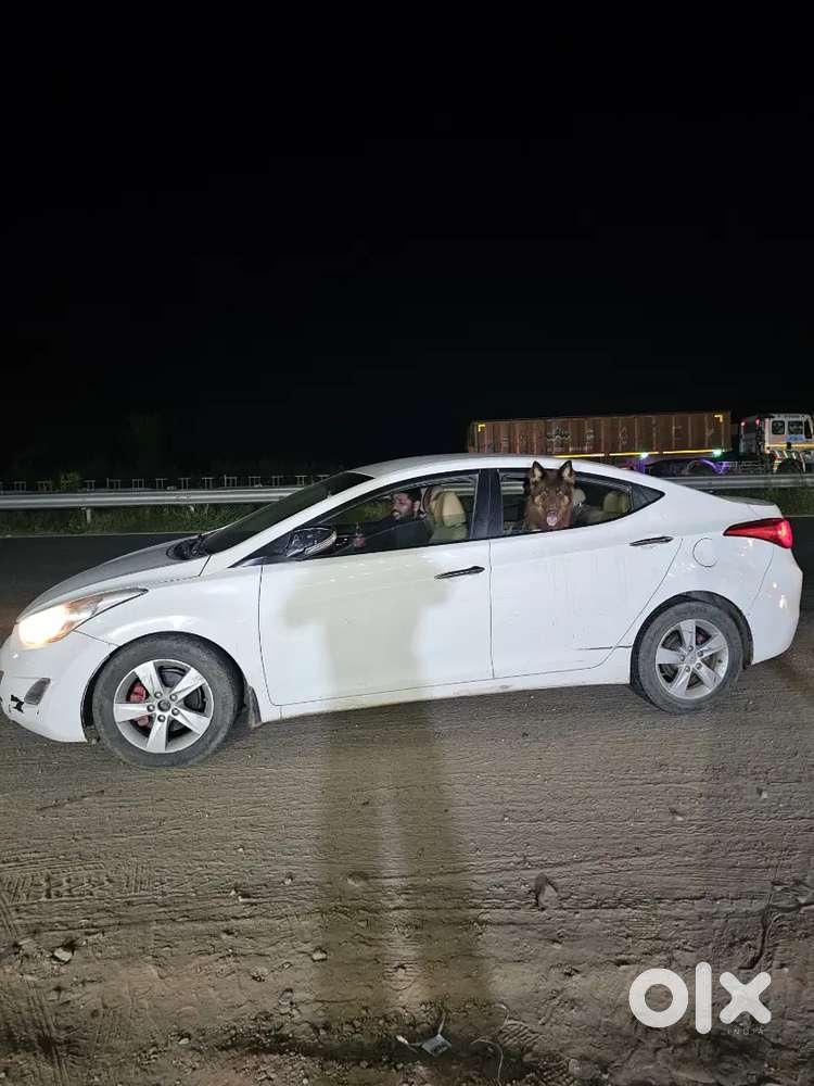 Hyundai Elantra 2013