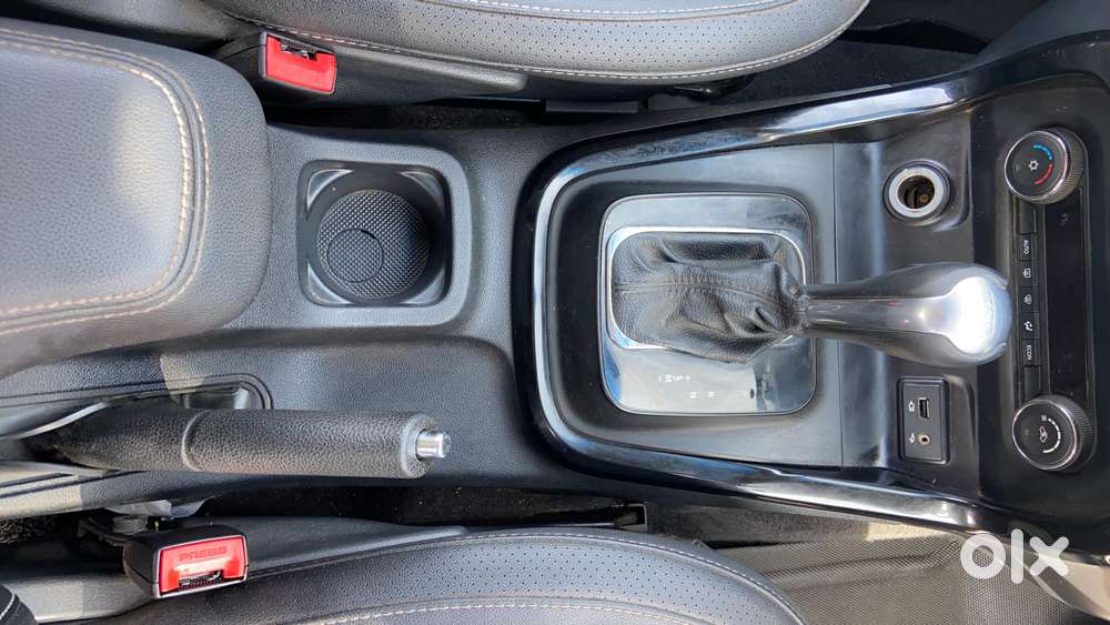 Tata Hexa 2.2 Xta 4x2 7 Str, 2018, Diesel
