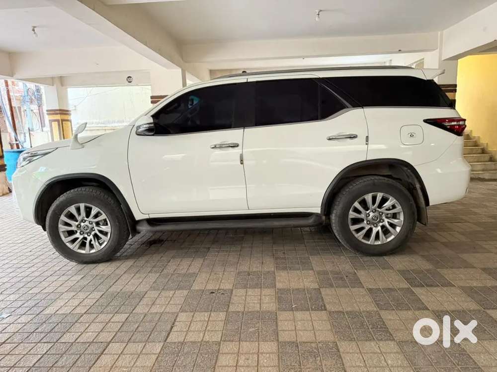 Toyota Fortuner 3.0 2022 4×4