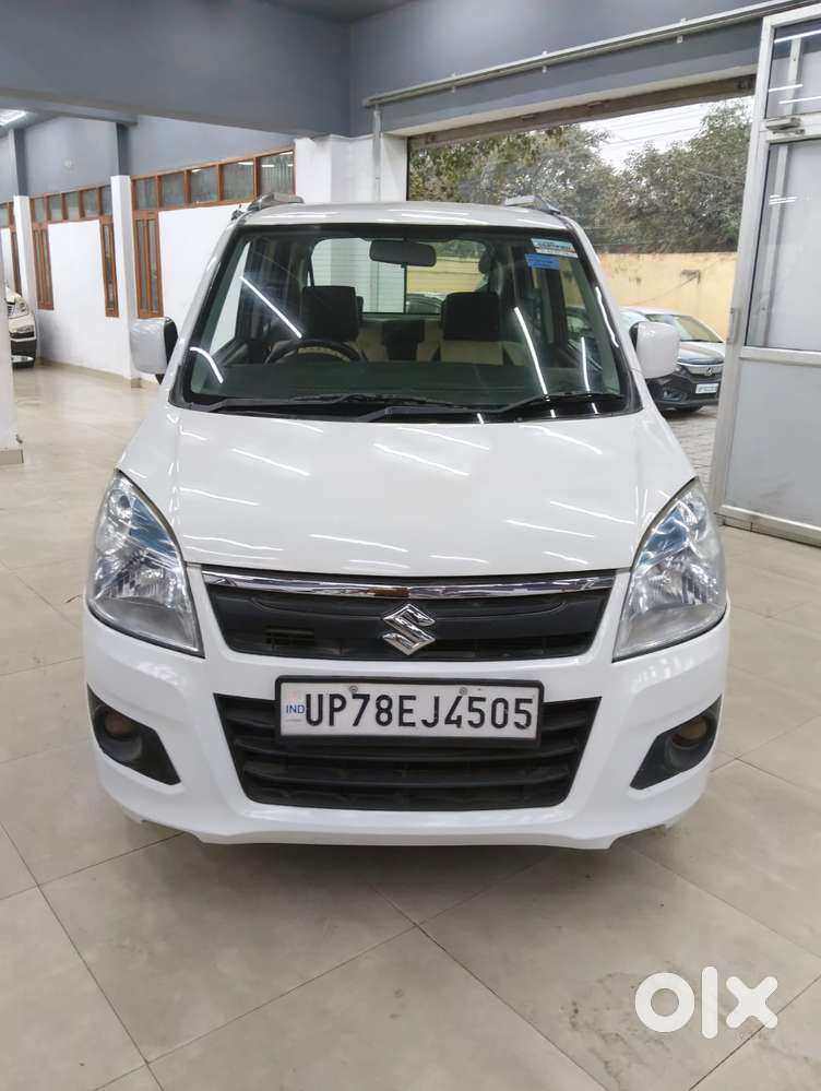 Maruti Suzuki Wagon R 1.0 Vxi Plus Amt, 2016, Petrol