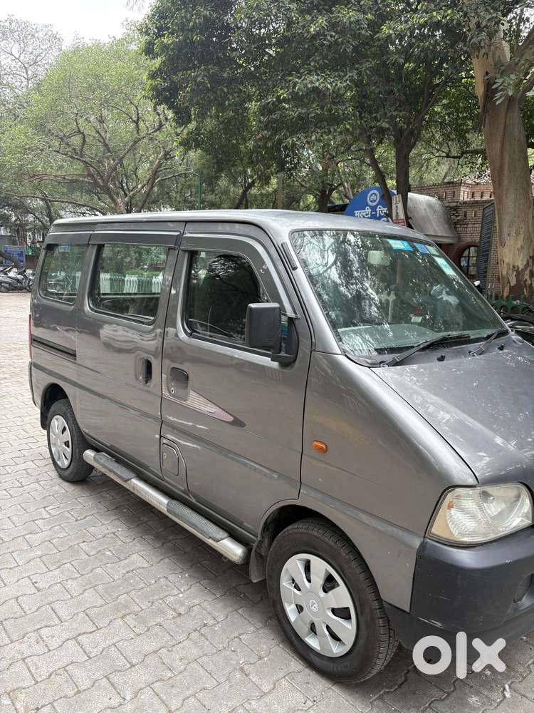 Maruti Suzuki Eeco Cng 5 Seater Ac, 2013, Cng & Hybrids