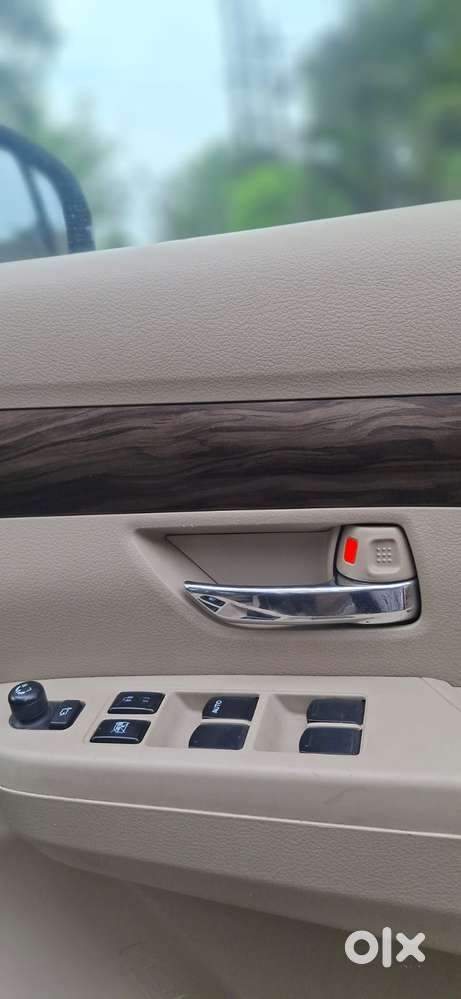 Maruti Suzuki Ertiga 1.5 Zxi Plus, 2021, Petrol