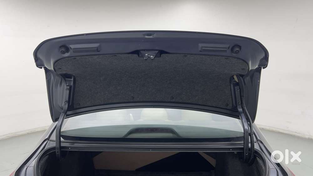 Honda City I-vtec Cvt V, 2022, Petrol