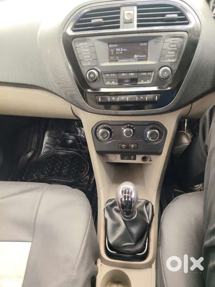 Tata Tiago Xz Opt 2017-18 Petrol Manual