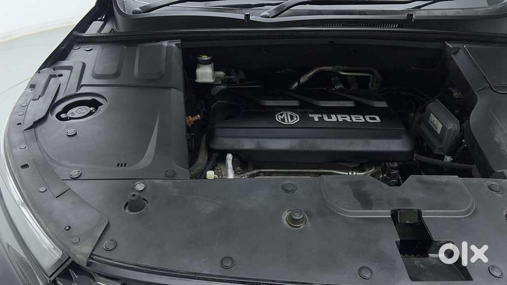 Mg Hector Plus 1.5 Sharp Turbo Cvt 6 Str, 2022, Petrol